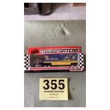 Matchbox superstars, diecast, transporters