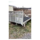 Truck bed off of Ford F350