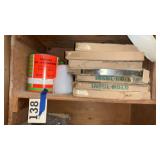 Insole hold and shelf contents