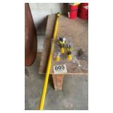 Telescoping lightbulb, changing pole