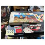 Vintage game lot maybe missing some pieces
