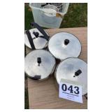 Faberware aluminum club dishware