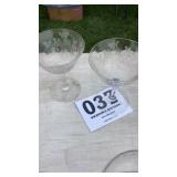 Two champagne flutesl