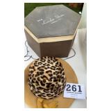 Vintage womenï¿½s hats in a leader store Hazleton