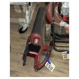 Toro leaf blower