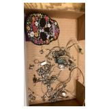Assorted jewelry