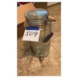 2 1/2 gallon glass drink dispenser