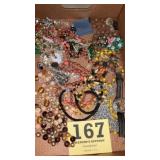 Assorted jewelry