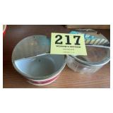 Canister dishes