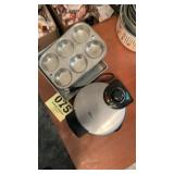 Waffle iron maker, cupcake tin and square baking