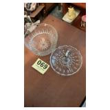 Dessert platter with silver plated handle and