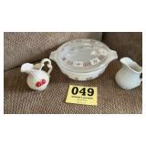 2 small pitchers and casserole dishes