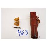 REVOLVER LEATHER HOLSTER / REVOLVER GRIPS /
