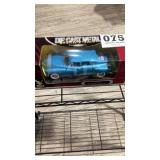 Road signature die cast 1948 Tucker torpedo