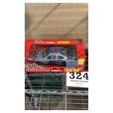 Die cast Bobby Hamilton car