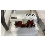 Die cast 1930 Pierce Arrow Model B