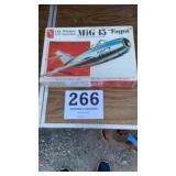 Brand new MiG-15 ï¿½Fagotï¿½ model