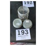Small ball jar with glass lid and two zinc lids