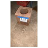 Container with square nails