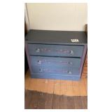 3 drawer chest of drawers