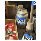 Tin canister