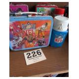 NFL Lunchbox w/Thermos