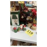 Lot of Christmas decorations, salt pepper shakers