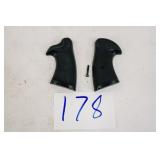 2 PIECE RUBBER REVOLVER GRIP
