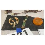 Bracelets /Bakelite ?
