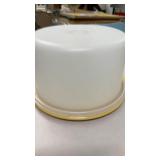 Tupperware Cake Saver