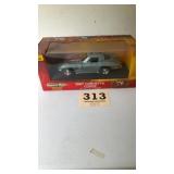 Die cast ERTL American muscle 1967 Corvette
