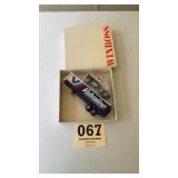 Die cast Winross Valvoline motor oil truck