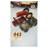 Miscellaneous vintage classic toys and model kit