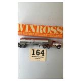 Die cast Winross Carlos Leffler truck