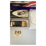 Reese fans collectibles Richard Penny gold