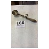 Gilcrist ice cream scoop