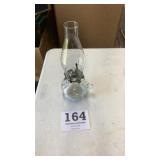 Finger kerosene lamp