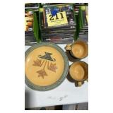 Pfaltzgraff dinner wear set, dessert plates, mugs