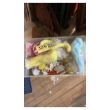 Tote of Easter decorations