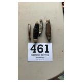 4 pocket knives