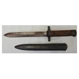 WWII Italian Carcano Bayonet Model w/Scabbard