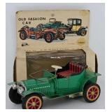Japan Tin Friction Old Fashion Car (MIB)
