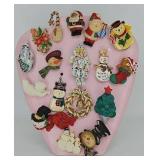 17 pieces of Christmas Jewelry