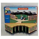 2005 Thomas & Friends Wooden Railway Roundhouse