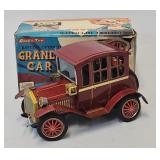 T.N. Japan Battery Op Grand-Pa Car