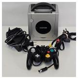 Nintendo Game Cube Game Console w/OB