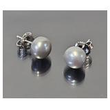 Sterling silver earrings with grey pearls