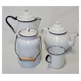 (4 Pcs) Antique White Agate Graniteware