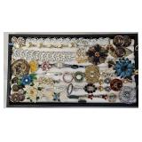 60 + pcs Antique to Vintage Jewelry