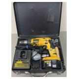 Dewalt cordless drill w/Charger & Accessories